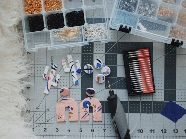 Polymer Clay Texture Mats: How to Choose Floral and Botanical Patterns for Jewelry Projects