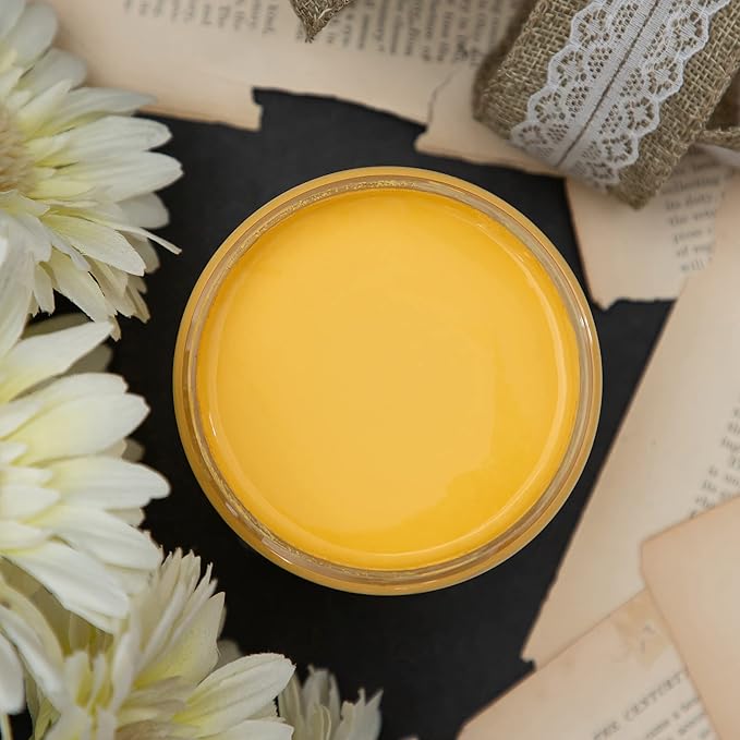 Dixie Belle Paint Company Chalk Finish Furniture Paint - Daisy (32oz) - Matte Vibrant Yellow Chic Chalk Mineral DIY Furniture Paint