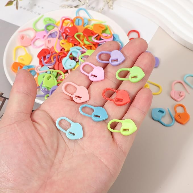 uxcell 400pcs Stitch Markers for Crocheting, Heart Shaped Crochet Marker Needle Clip Counter for Knitting Clothing Tag DIY Craft,Orange