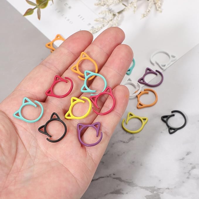 uxcell 50pcs Stitch Markers, Spiral Stitch Markers Crochet Needle Clip Counter Knit Ring Crochet Locking Sewing Accessories for DIY Handcraft Knitting and Crocheting, White
