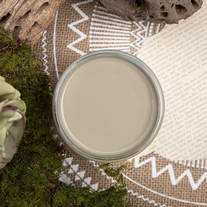 Dixie Belle Paint Company Chalk Finish Furniture Paint - Spanish Moss (8oz) - Matte Succulent Green Chic Chalk Mineral DIY Furniture Paint