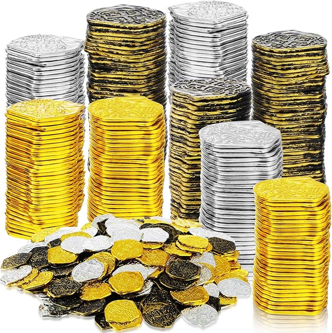 Hanaive 100 Pcs Pirate Coins Plastic Kids Fake Play Coins Replica Spanish Doubloons for Pirate Party Treasure Chest Board Games Tokens Toys Cosplay St. Patrick's(Gold, Silver, Bronze)